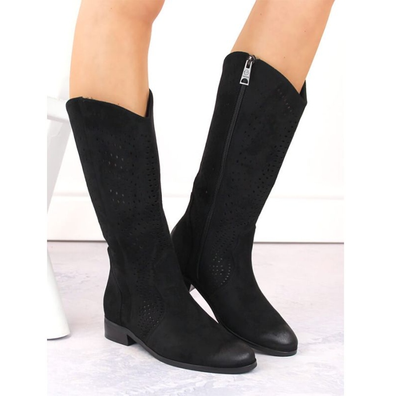 Vinceza W JAN264A black suede openwork boots