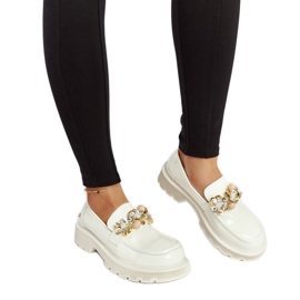 Beige patent leather moccasins Goe NN2N4202 Beige patent leather moccasins Goe NN2N4202