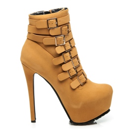 Sergio Todzi Boots on a high heel brown