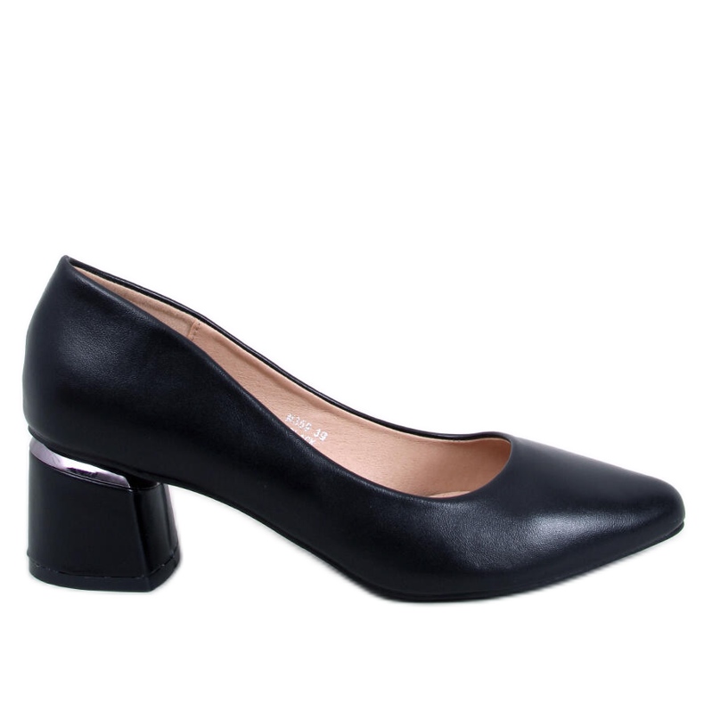 Shers Black high heel pumps Shers Black high heel pumps