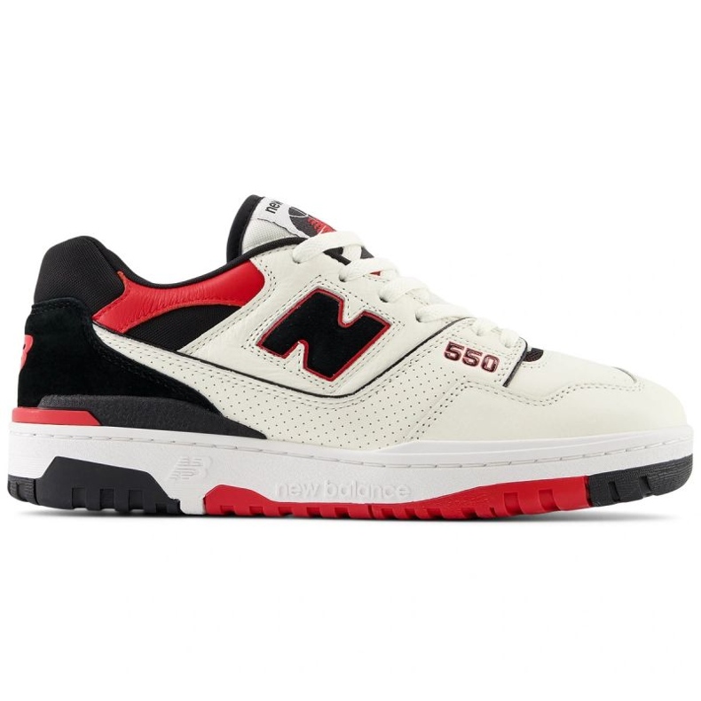 New Balance BB550STR sports shoes white