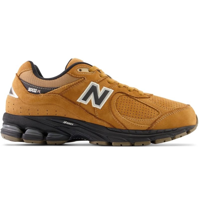 New Balance M M2002REI sports shoes brown