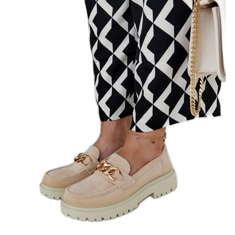 Beige suede moccasins by Elenor Beige suede moccasins by Elenor