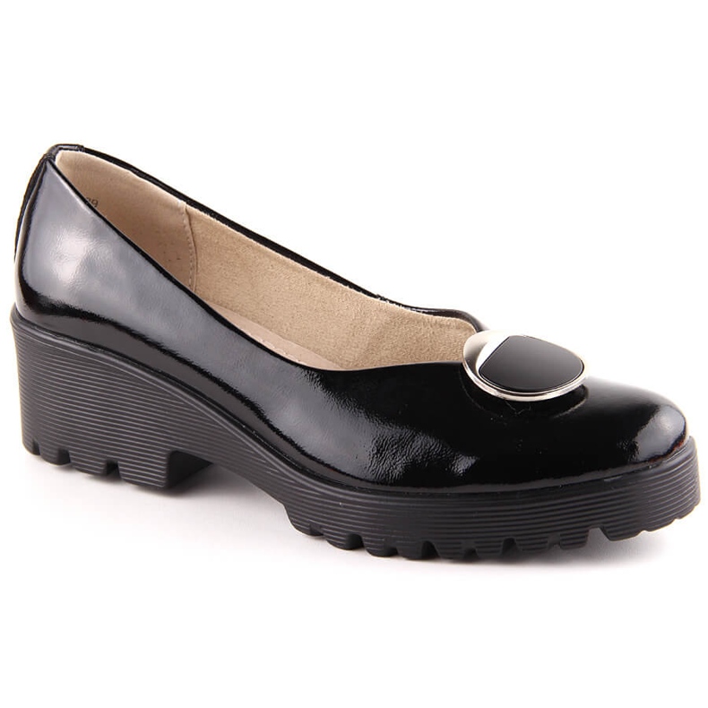 Ladies' patent leather shoes with decoration Filippo DP4569 black