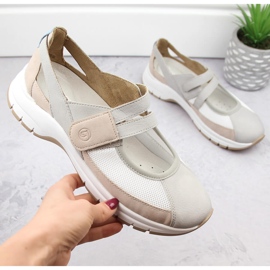 Comfortable women's shoes with velcro, multicolor Remonte D0G08-40 multicolored Comfortable women's shoes with velcro, multicolor Remonte D0G08-40 multicolored