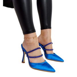 Blue high-heeled flip-flops by Raffaelina Blue high-heeled flip-flops by Raffaelina