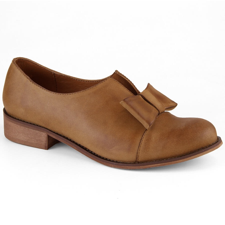 Brown women's leather slip-on shoes by Dolce Pietro