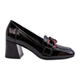 Vinceza Black Paliotte Patent Pumps With Chain
