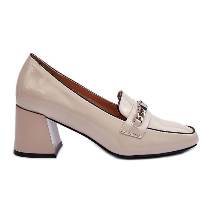 Vinceza Lacquered low-heeled pumps with a beige poppy seed decoration