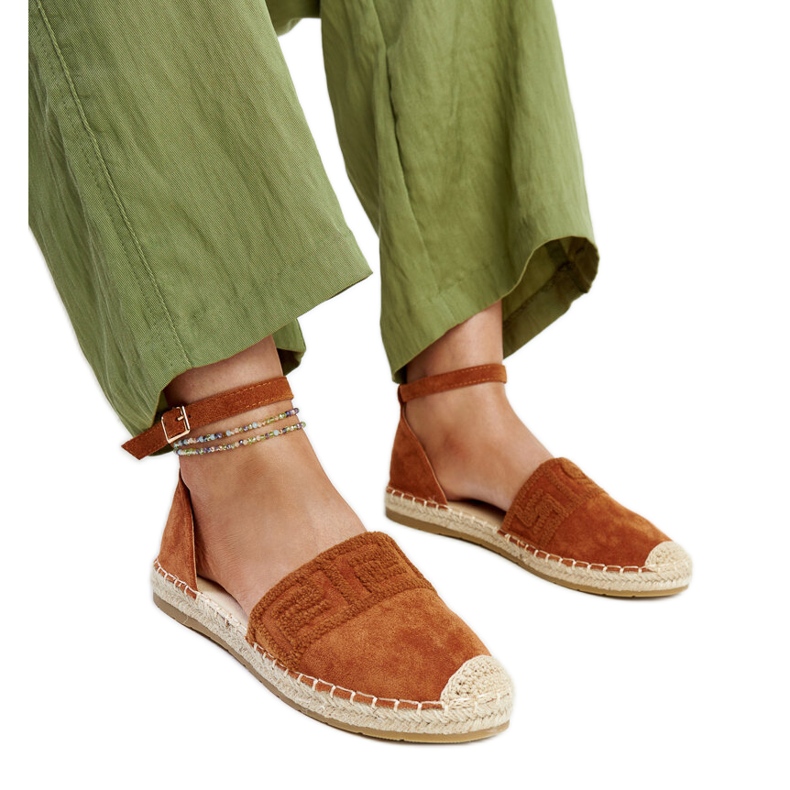 Brown espadrilles with decorative Sonja embroidery Brown espadrilles with decorative Sonja embroidery