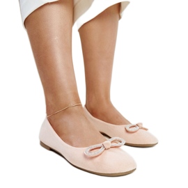Light pink ballet flats with a Gaillou bow