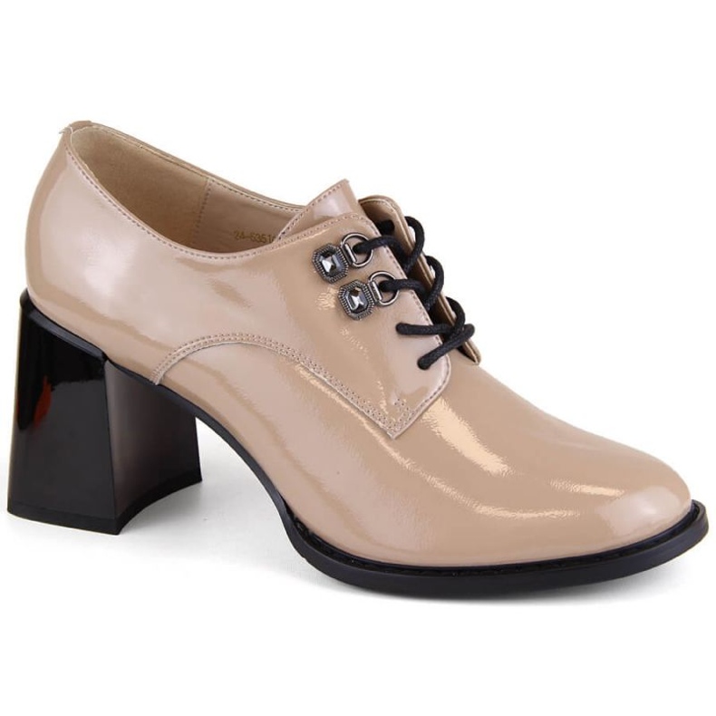 Leather patent shoes with a decorative heel, Vinceza W JAN295B, beige