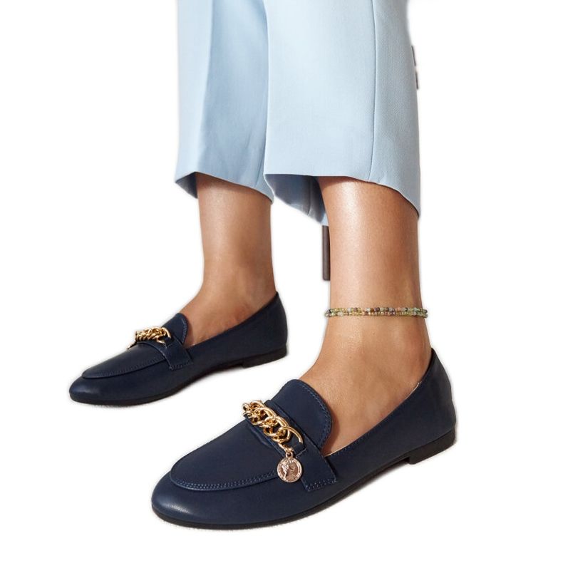 Navy blue loafers with a Scaletta chain