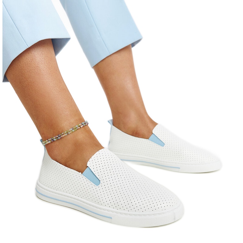 White Sanan shoes