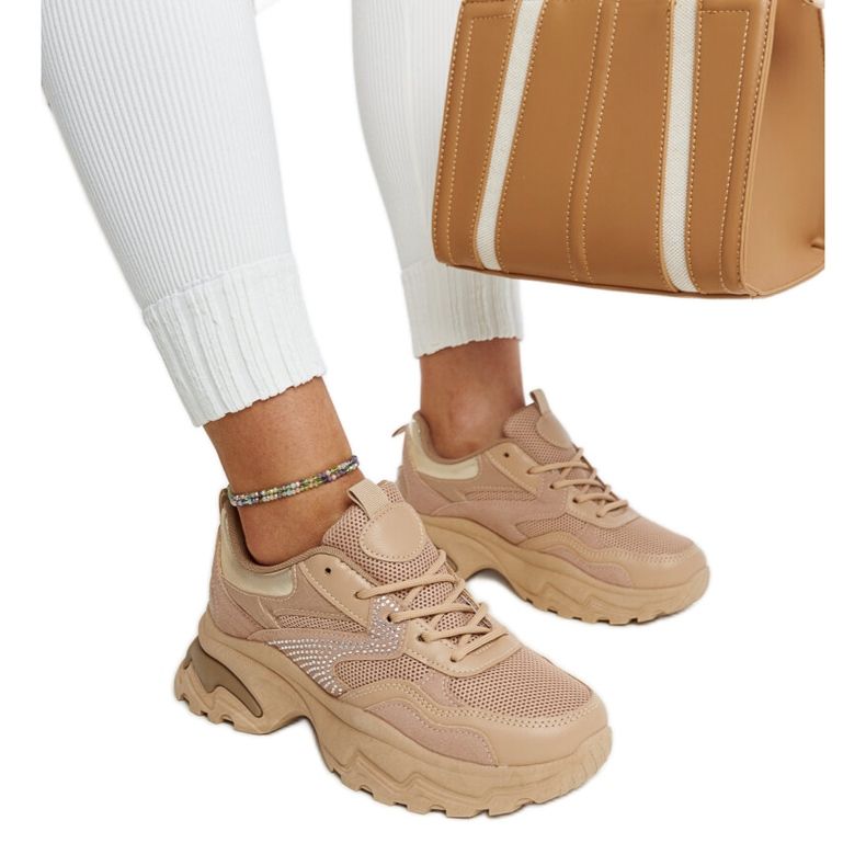 Brown platform sneakers decorated with Maras zircons