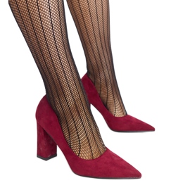 Burgundy high-heeled pumps from Leea red