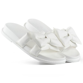 Women's white flip-flops with a bow, made of eco-leather