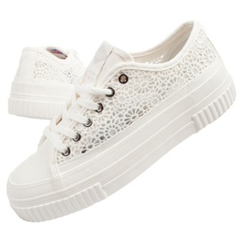 Lee Cooper LCW-24-02-2105L shoes white Lee Cooper LCW-24-02-2105L shoes white