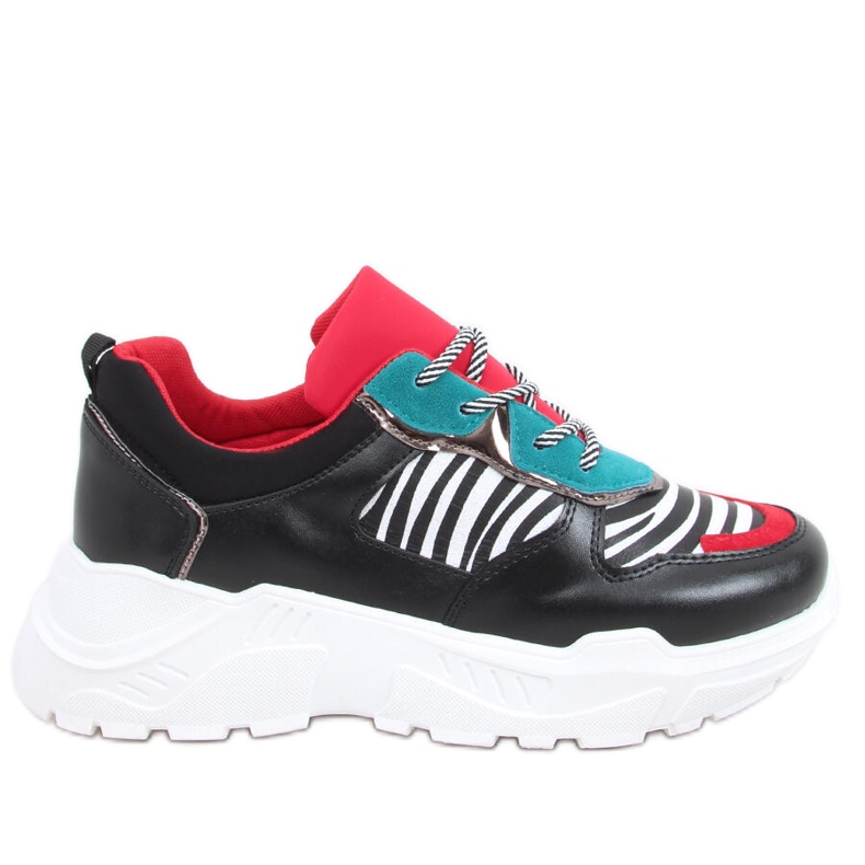 Yeva Black Trainers