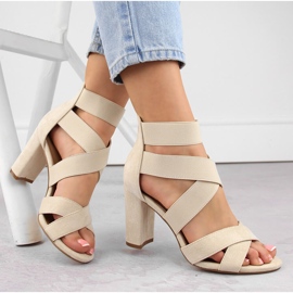 Women's heel sandals with beige elastic bands eVento 6964