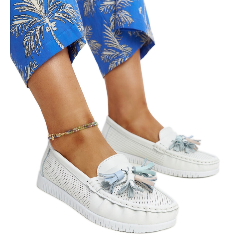 Aune white leather loafers with fringes