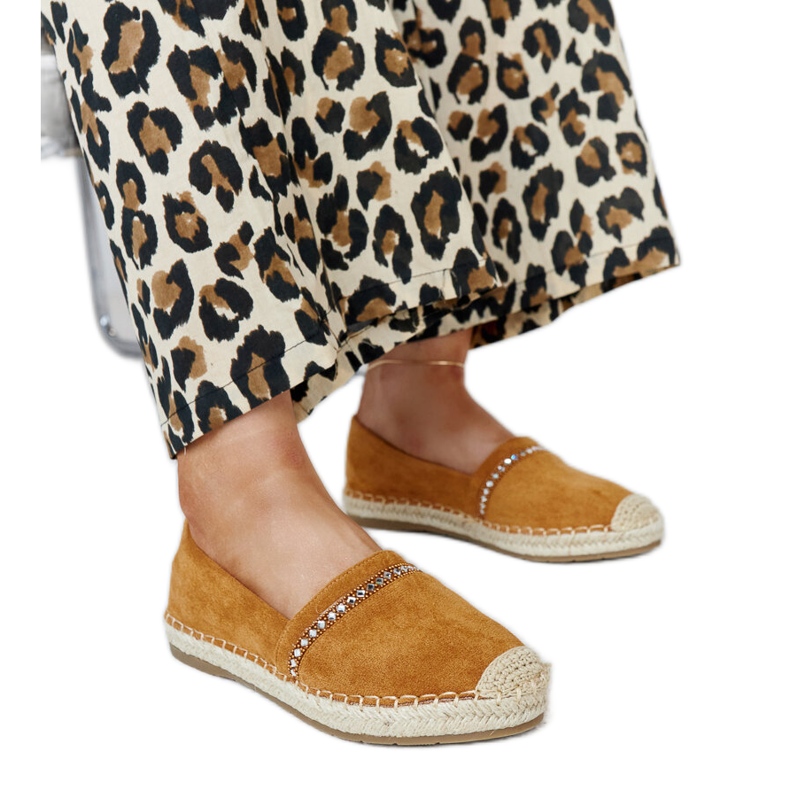 Brown espadrilles with Abia rhinestones