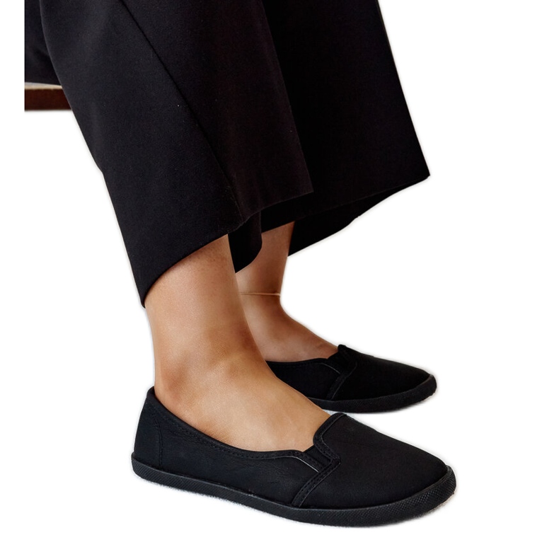 Black slip-on sneakers in Wordana eco leather
