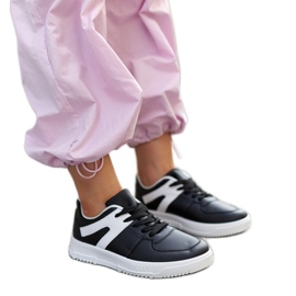 Black Hagara sports sneakers