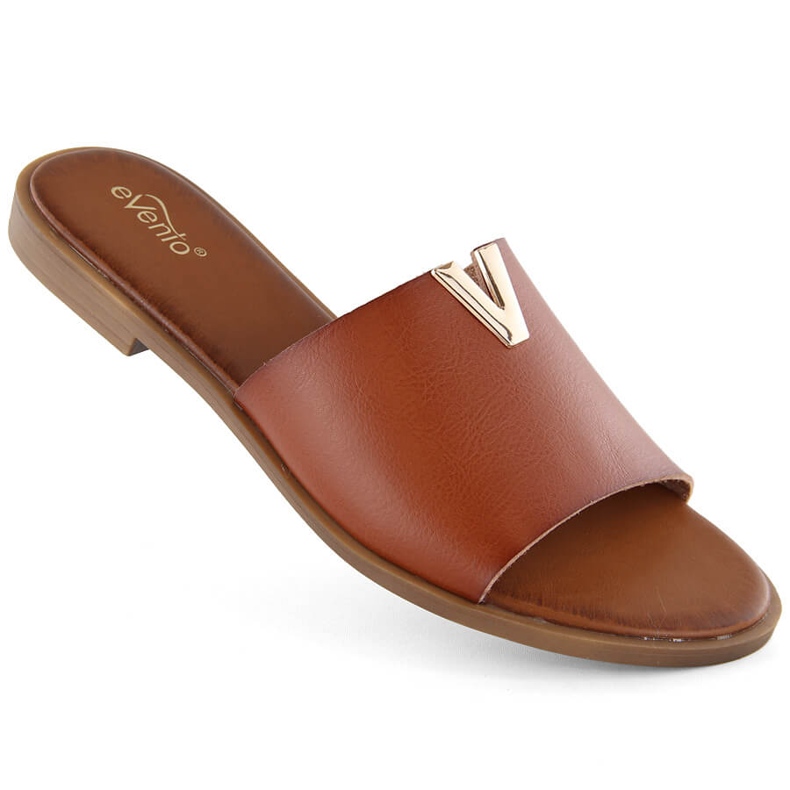 Brown women's low-heeled flip-flops eVento 7736