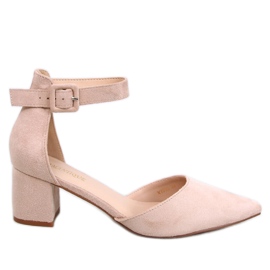 Dacrem Beige low-heeled pumps