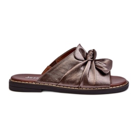 Women's Flat-Heeled Copper Flip-Flops Nelvira brown