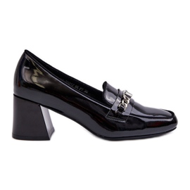 Vinceza Patent low-heeled pumps with black poppy seeds decoration