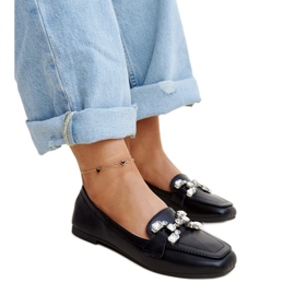 Black moccasins with a zirconium Mali buckle