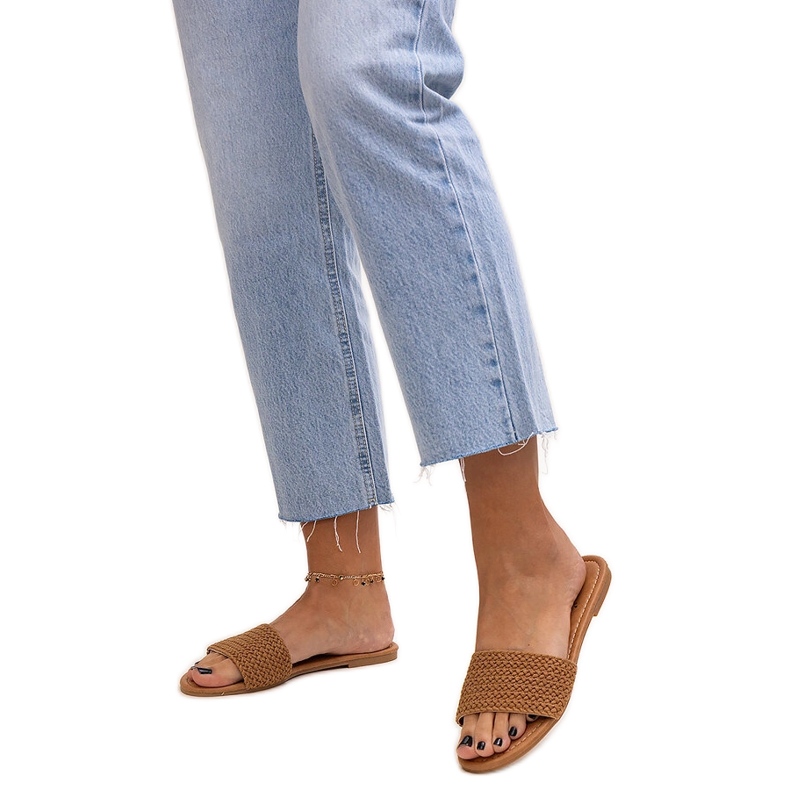 Brown embroidered Marika slippers