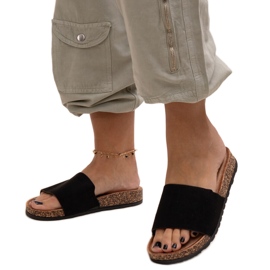 Classic flip-flops with a Matilte cork sole black