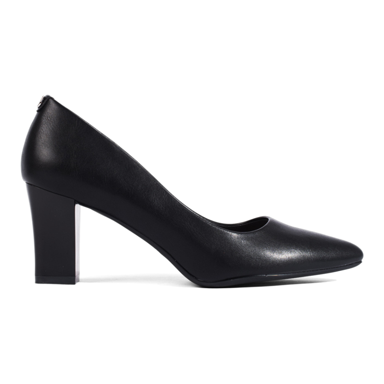 Women's black high-heeled pumps by Sergio Leone