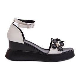 Women's Sandals On A Platform And Wedge With Flowers, White Foviana Women's Sandals On A Platform And Wedge With Flowers, White Foviana