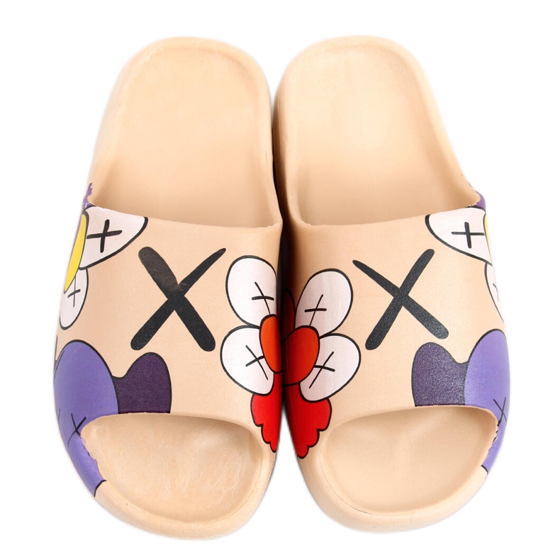 Slippers with a colorful Clancy Khaki print beige