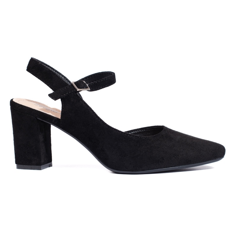 Stylish women's black pumps by Sergio Leone Stylish women's black pumps by Sergio Leone
