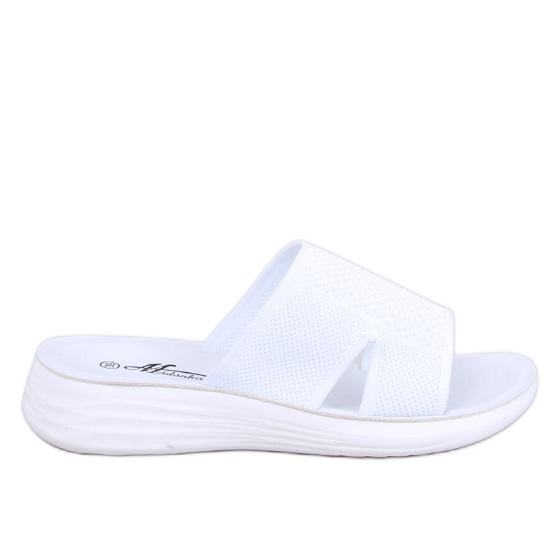 Herves White soft openwork slippers