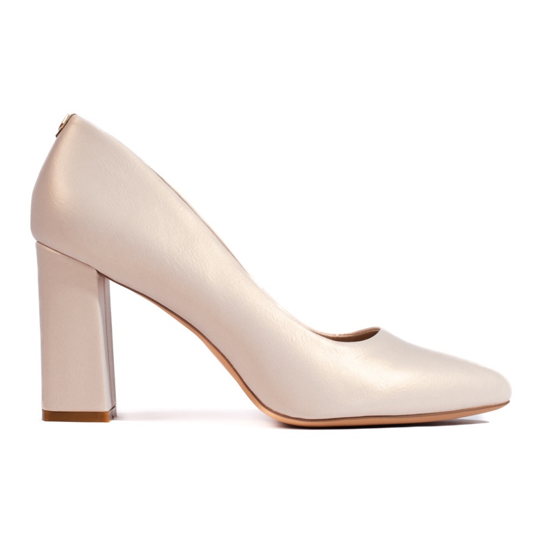 Cream pumps with a thick heel by Sergio Leone beige