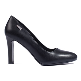 Classic black high-heeled pumps by Sergio Leone