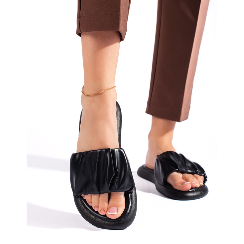 Ladies' black slippers