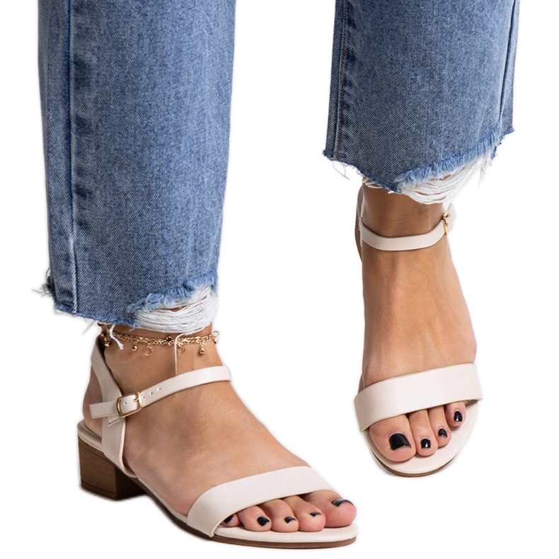 Beige low-heeled sandals Basina