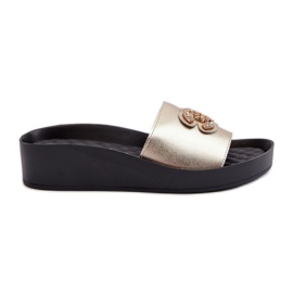 Elegant, light women's flip-flops with decoration, natural leather S.Barski KV27-013, gold golden Elegant, light women's flip-flops with decoration, natural leather S.Barski KV27-013, gold golden