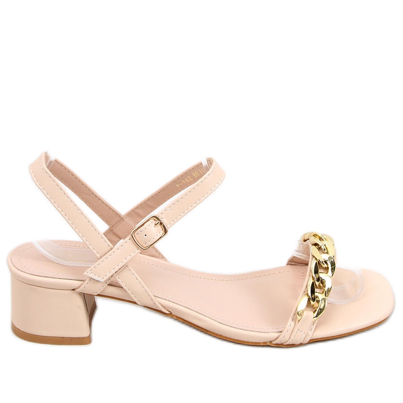 Daphne Beige low-heeled sandals