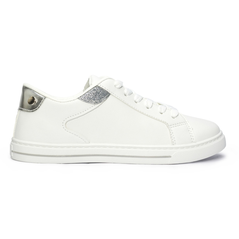 Classic women's sports shoes white