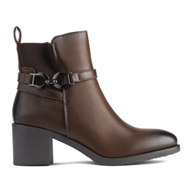 Brown women's ankle boots with a block heel Brown women's ankle boots with a block heel