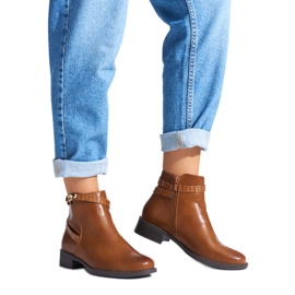 Brown women's ankle boots with low heels Brown women's ankle boots with low heels