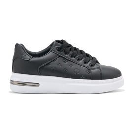 Black platform sports shoes